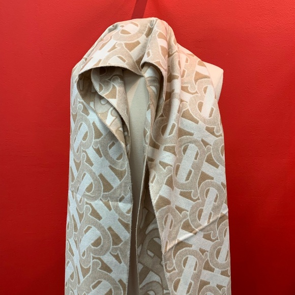 Burberry Monogram Jacquard Cashmere Stole - Picture 1 of 4